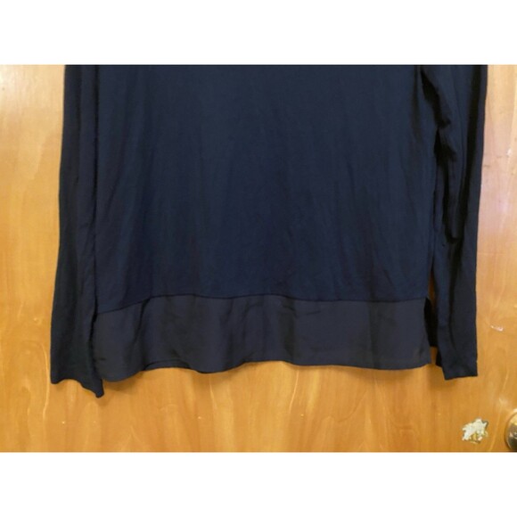 Banana Republic Women's black long-sleeve blouse V-neck and ruffle hem Size/ SP - Picture 10 of 10